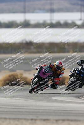 media/Nov-16-2025-Race Pace (Sun) [[8c5fa54630]]/Non Verified Riders (1st 20 Minutes)/1-Turn 14 (10am)/